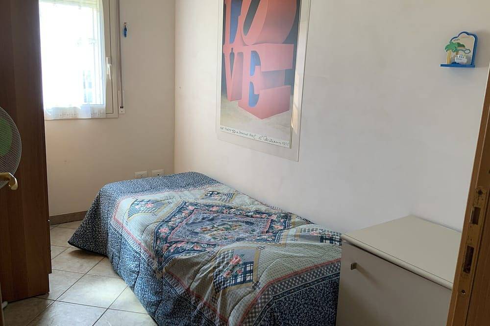 Quiet detached house in Triscina di Selinunte at 8 min. walk from the sea in Triscina, Castelvetrano (Municipality)