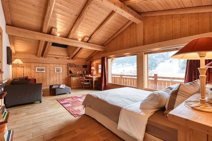 Gîte pour 10 personnes, avec sauna ainsi que terrasse et jardin dans Office De Tourisme Des Contamines Montjoie - 3
