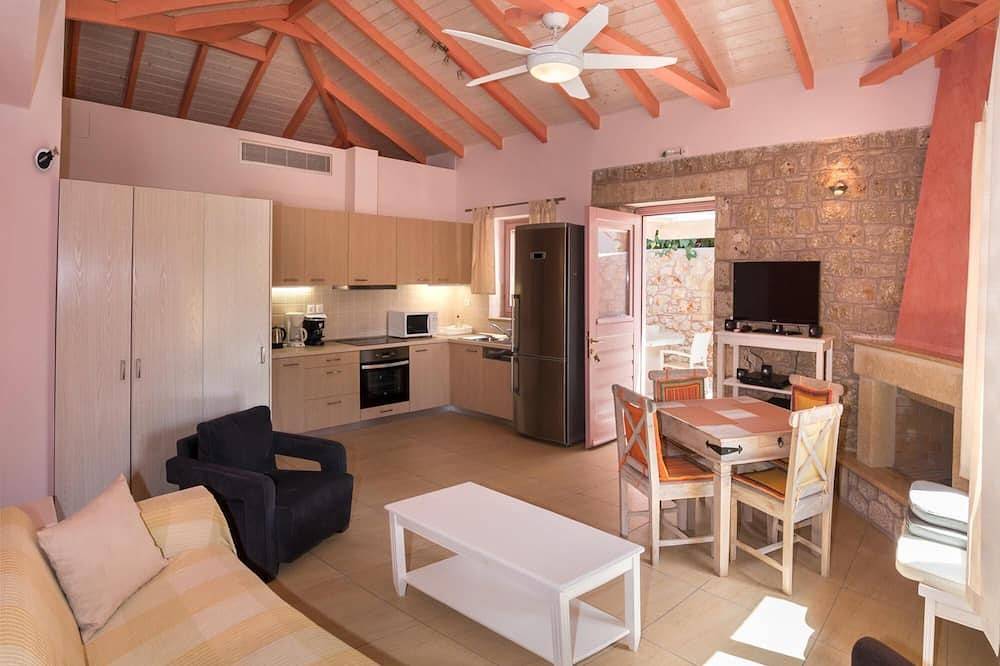 Athena's cottage, Stoupa in Stoupa, Messenien