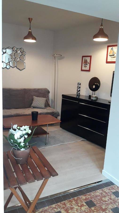 Appartement entier, One-Bedroom Apartment in Guilvinec, Région de Quimper