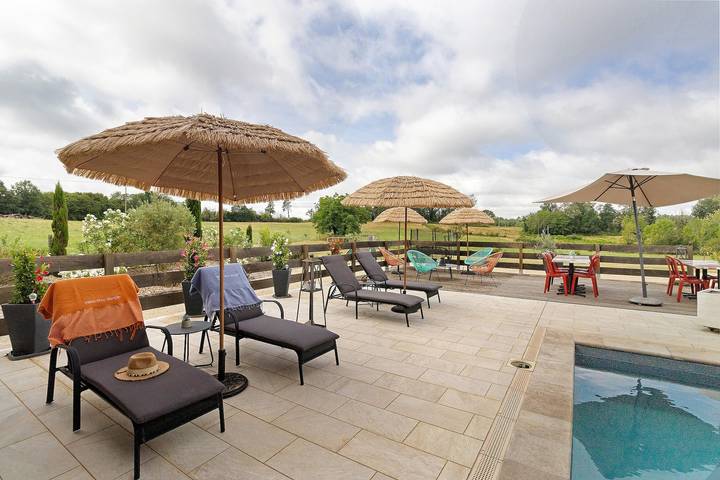 Chambre d’hôte pour 2 personnes, avec balcon et jacuzzi ainsi que sauna et jardin, adapté aux familles en Dordogne - 3