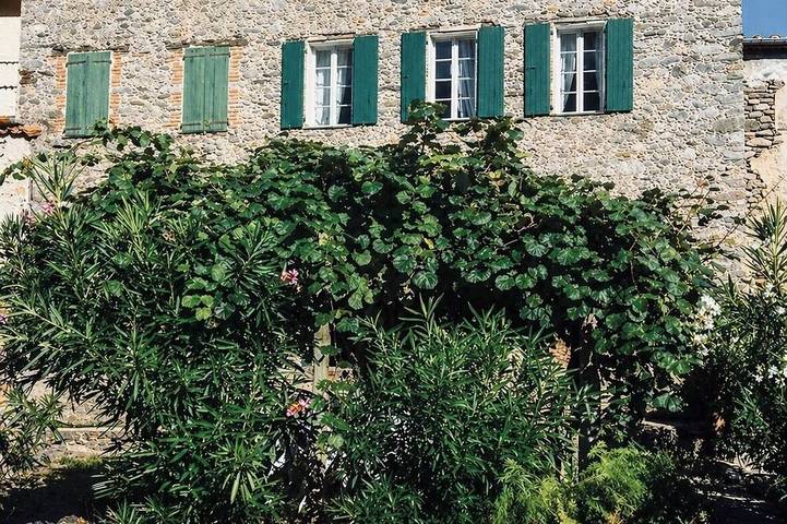 Location de vacances pour 6 personnes, avec Jardin à Estoher