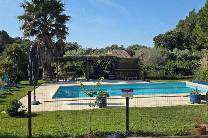 Casa de vacaciones para 4 personas, con piscina además de jardín y terraza - 1