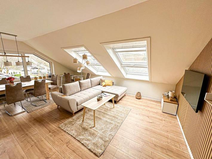 Vakantiewoning voor 10 personen, with sauna and uitzicht as well as balkon in Niedersfeld