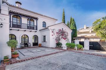 Huisje Aan Zee voor 12 Personen in Elviria, Marbella, Afbeelding 1