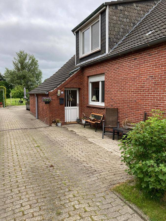 Ferienhaus für 3 Personen, mit Terrasse und Garten sowie Ausblick in Jemgum - 2