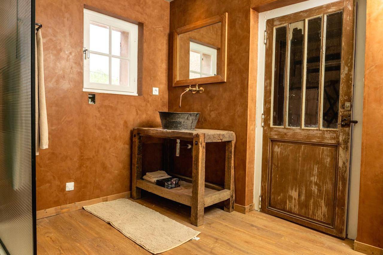 Suite campagnarde près Bordeaux, vue sur les vignes au Château Camponac in Bourg, Région de Blaye