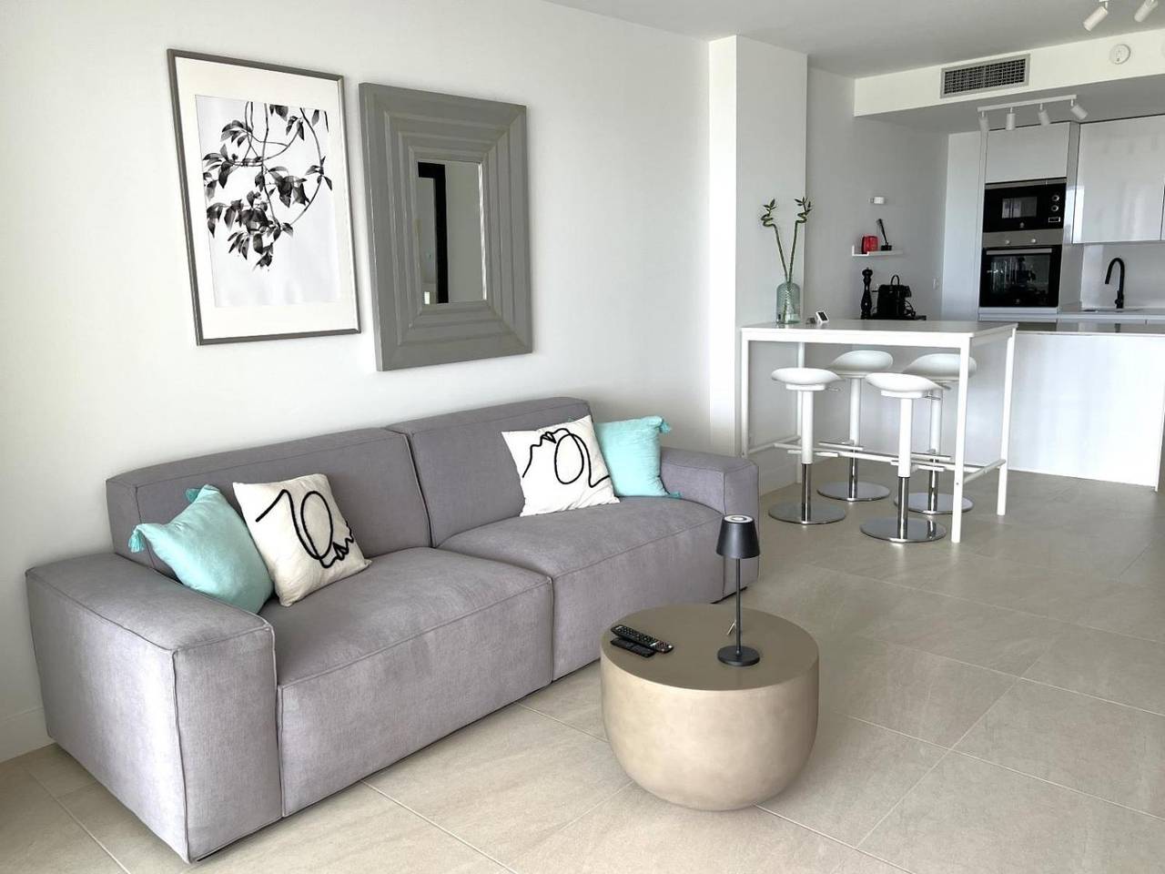 Entire apartment, Holiday apartment for 4 people with children pool in Alcorrín, Manilva