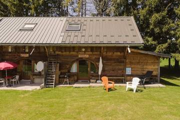 Gîte pour 6 Personnes dans La Féclaz, Les Déserts, Photo 1