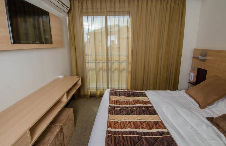 Hôtel pour 2 personnes, avec piscine, animaux acceptés à Gap - 3