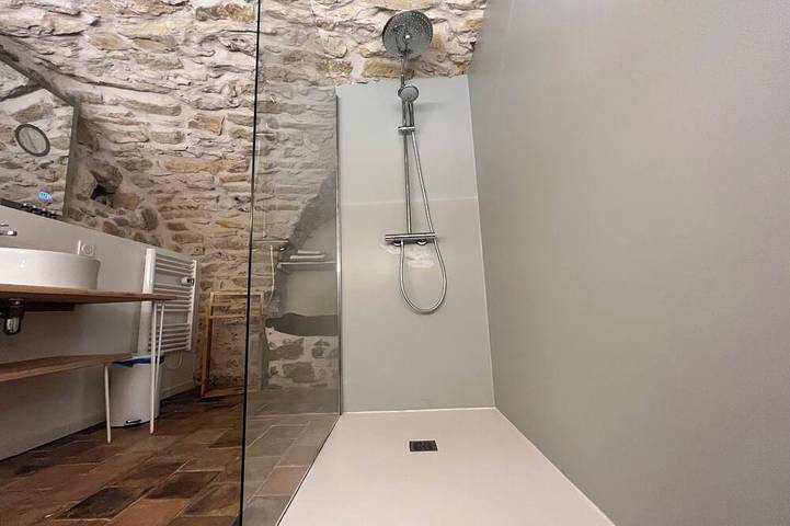 Gîte pour 2 personnes à Saint-André-de-Cruzières - 3