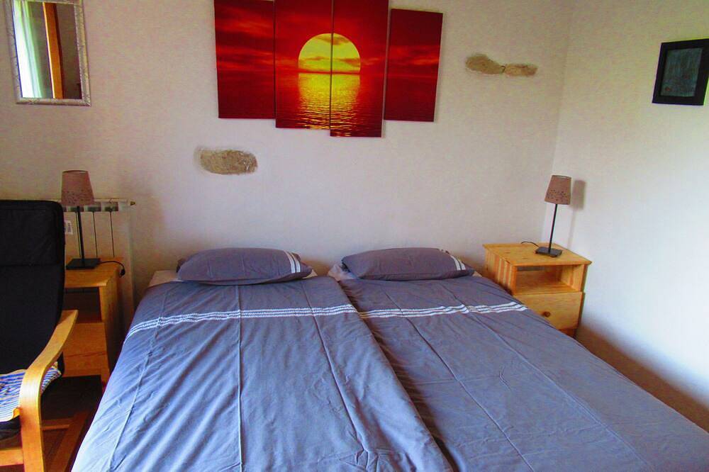 Ganze Wohnung, Casa dei Sogni d'Oro - Wohnung Nidastore mit pool 12x6 m - Panoramablick in Arcevia, Ancona Provinz