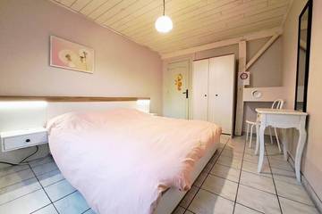 Agriturismo pour 4 Personnes dans Saint-Pierre-de-Buzet, Région de Nérac, Photo 1