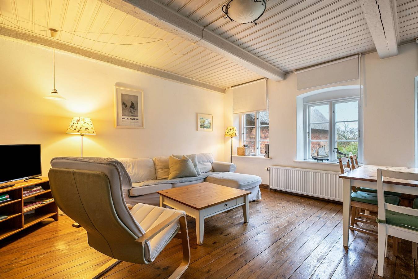 Ganze Wohnung, Ferienwohnung 4 Am Westerdeich" mit privater Terrasse, Gemeinschaftsgarten und Wi-Fi in Rodenäs, Nordfriesland