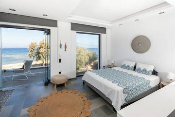 Villa for 11 People in Aegina, Attica region, Photo 2