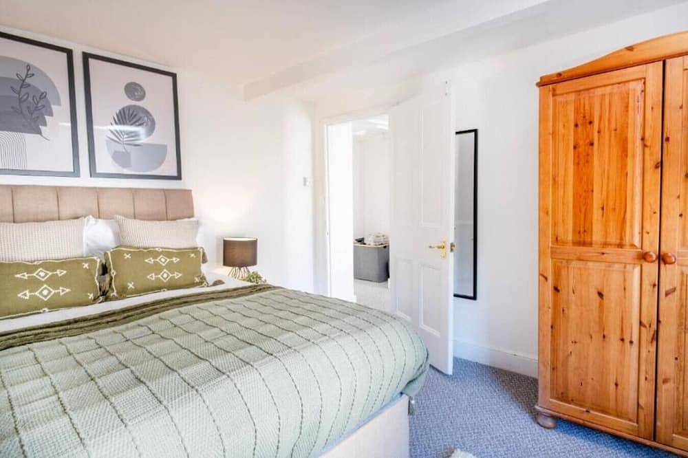 Ganze Wohnung, Steps from Stroud centre — Wi-Fi and Cotswolds ready in Stroud, Gloucestershire
