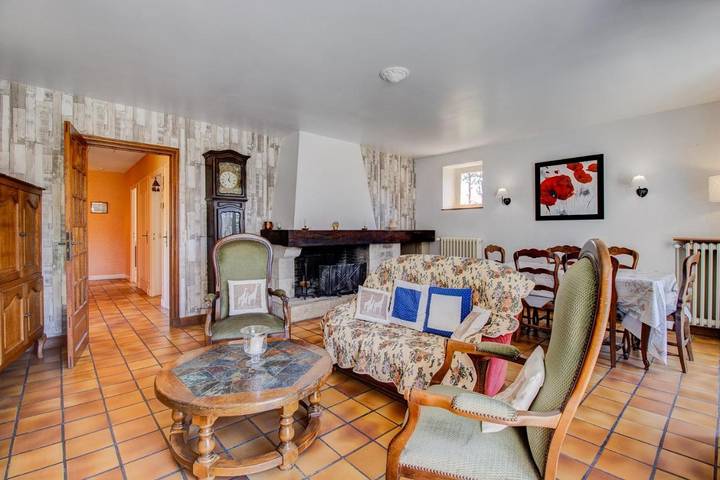 Location de vacances pour 4 personnes, avec jardin et terrasse à Espédaillac - 2