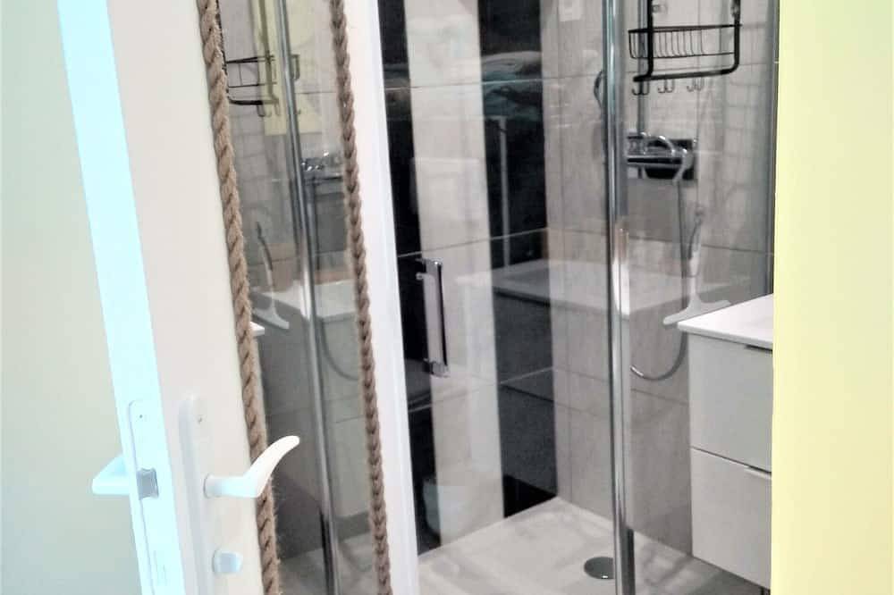 Entire apartment, \"A Custom Nest by the sea! \" in Lucciana, Bastia region