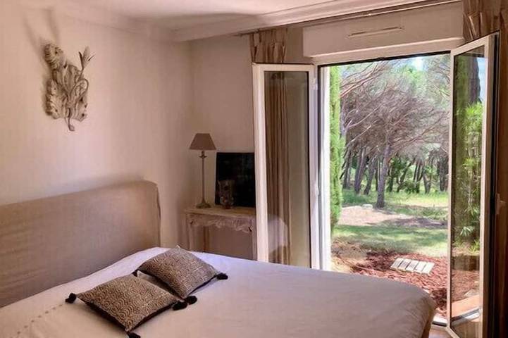 Ganze Wohnung, Großes Luxus-Apartment für 6, Ste-Maxime-Saint-Tropez, Var, Pool, ruhig, gesichert in Sainte-Maxime, Mittelmeerküste (Frankreich)