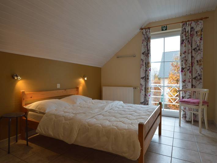 Location de vacances pour 26 personnes, avec sauna et balcon, adapté aux familles dans Robertville - 3