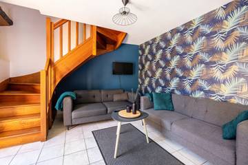 Location De Vacances pour 6 Personnes dans Courbouzon, Vallée de la Loire, Photo 1