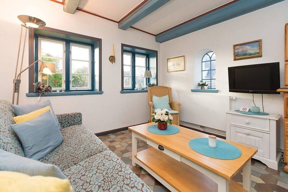 Ganze Wohnung, Gemütlicher Hansen Hof 3 mit Terrasse, Wlan und ländlicher Lage in Tinnum in Tinnum, Sylt (Gemeinde)