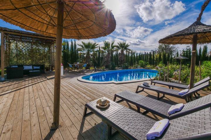 Finca "Melongos" com vista para a montanha, piscina, Wi-Fi, terraços e jardim in Inca (Espanha), Maiorca Centro