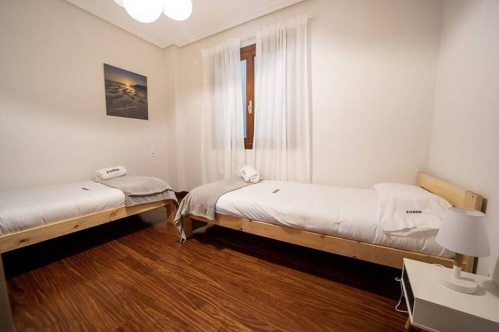 Ganze Wohnung, Apartment Bañeru 1 - House in the centre of Zarautz, 1 min. from the beach in Zarauzko hondartza (Zarautz), Zarautz