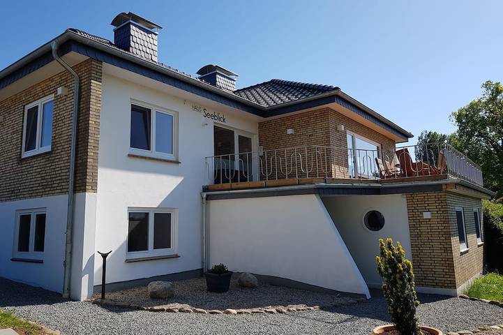 Holiday home for 6 people, with garden and terrace as well as sauna - 1