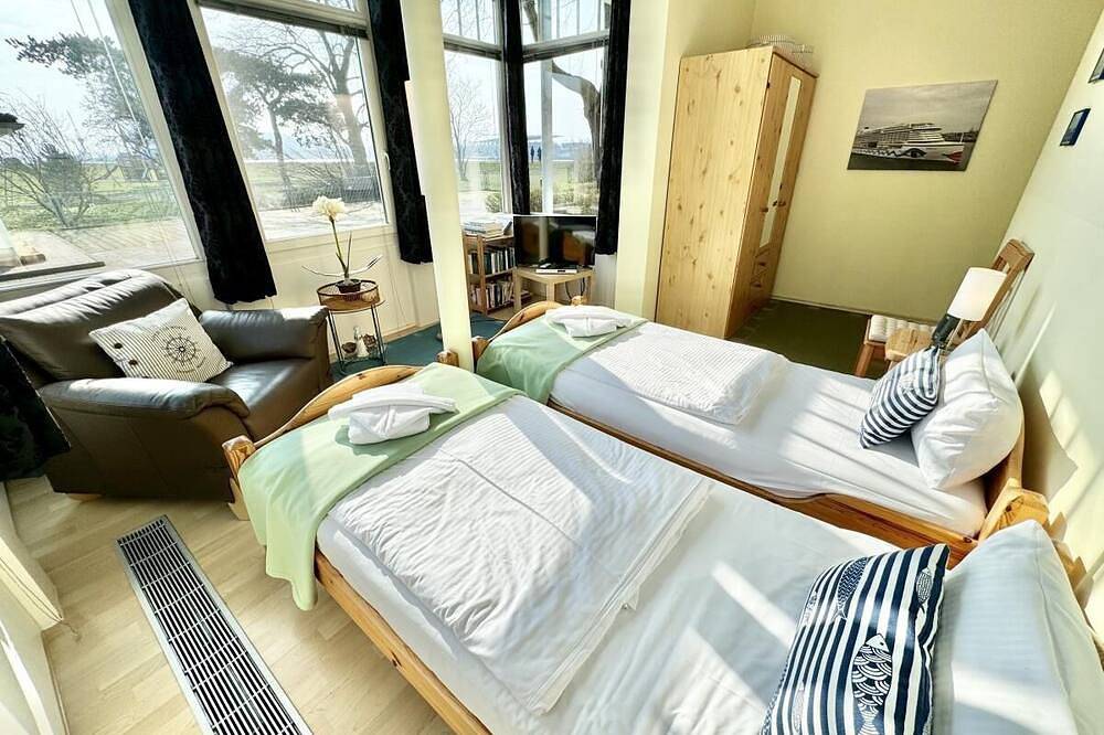 Ganze Wohnung, Lotsenhaus, Traumschiff-Traumblick in Hohe Düne (Warnemünde), Rostock