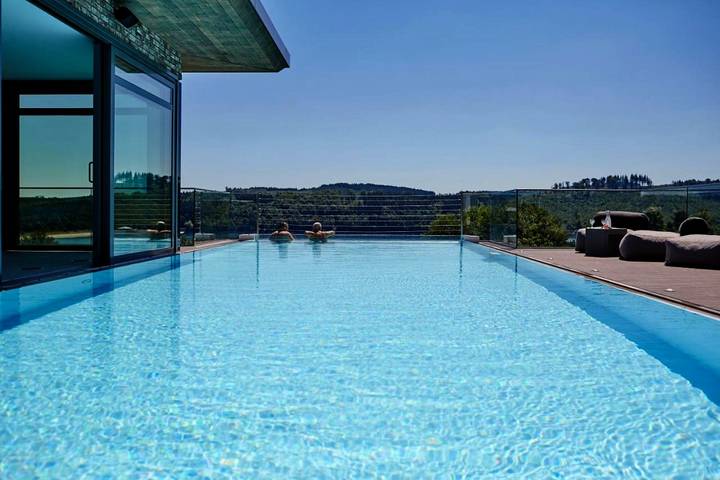 Hotel für 2 Personen, mit Terrasse und Pool sowie Sauna in Sundern