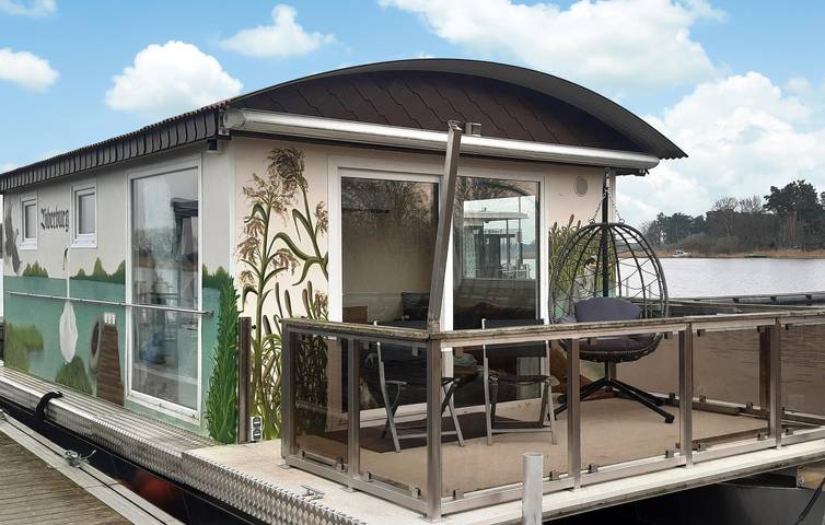 Hausboot für 3 Personen, mit Seeblick und Terrasse sowie Garten und Ausblick, mit Haustier in Brandenburg - 3