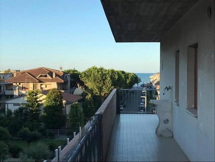 B&b per 3 persone, con terrazza e panorama a Martinsicuro