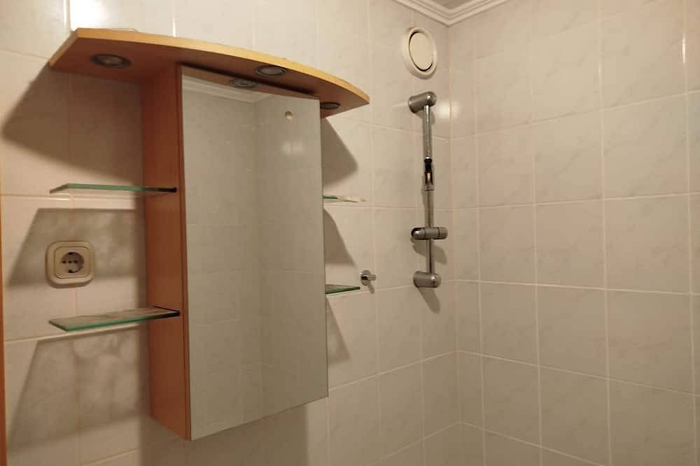 Appartamento intero, Fitters' apartment Dormagen above the rooftops. in Hackenbroich, Dormagen