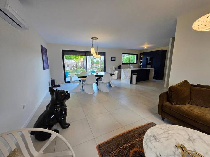 Location de vacances pour 6 personnes, avec jardin ainsi que terrasse et jacuzzi à Vernet - 4
