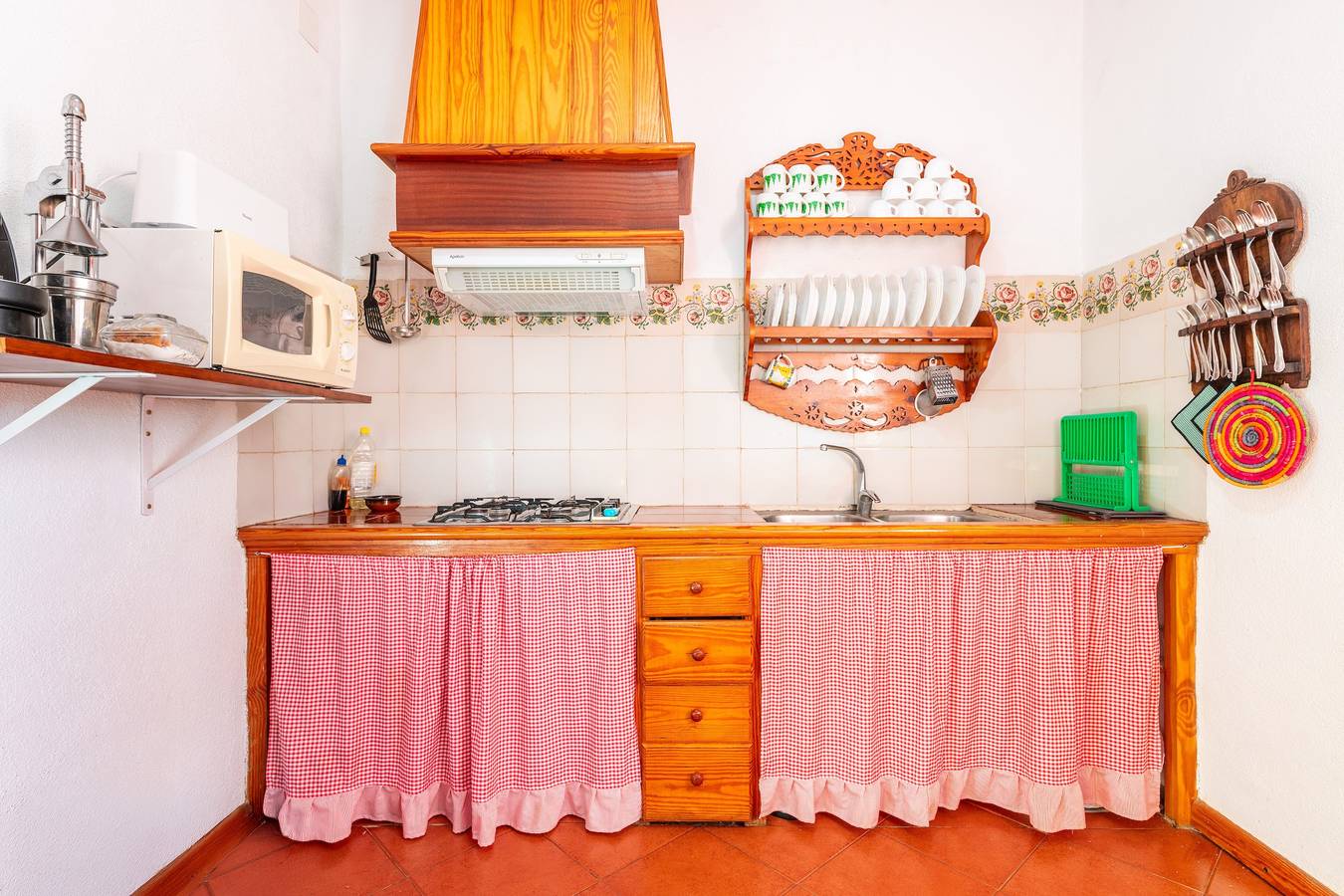 Country House 'Vell' with Mountain View, Private Garden and Wi-Fi in Catí, Castellón Province