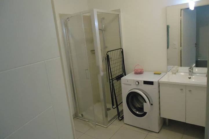 Gîte pour 4 personnes, avec terrasse et jardin à Puget-sur-Argens - 3