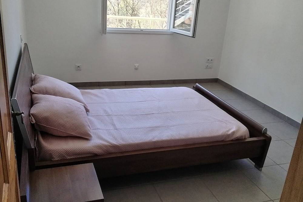 Appartement entier, Appartement T2 in Saint-Étienne-le-Laus, Parc national des Écrins