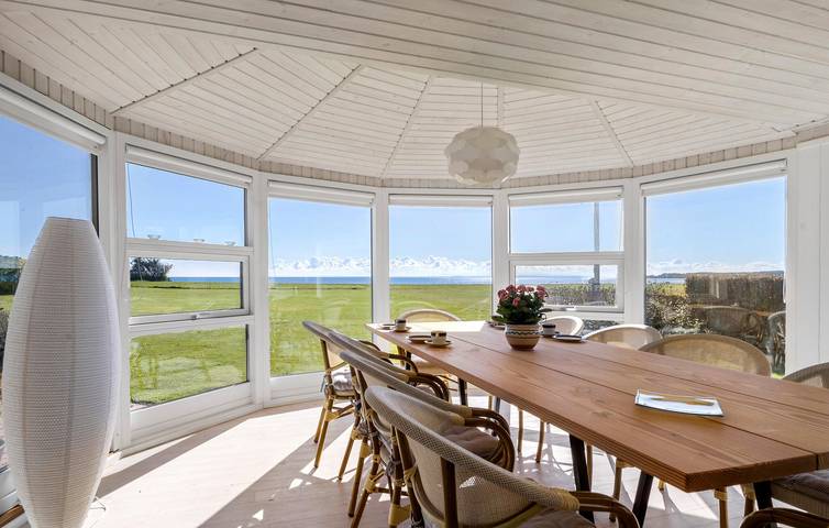 Ferienhaus für 6 Personen, mit Terrasse und Garten in Flovt Strand - 4