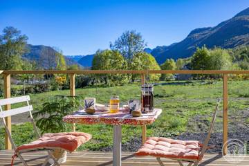 Gîte pour 2 personnes, avec jardin dans les Pyrénées