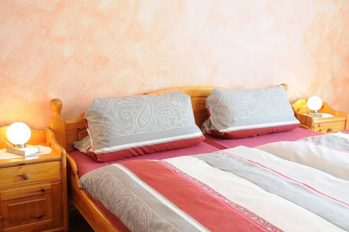 Ferienwohnung für 5 Personen, mit Balkon und Garten in Lindberg - 3