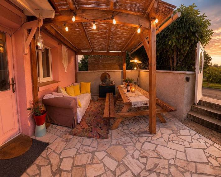 Location de vacances pour 4 personnes, avec vue sur le lac ainsi que terrasse et vue, animaux acceptés à Vieille-Brioude - 2