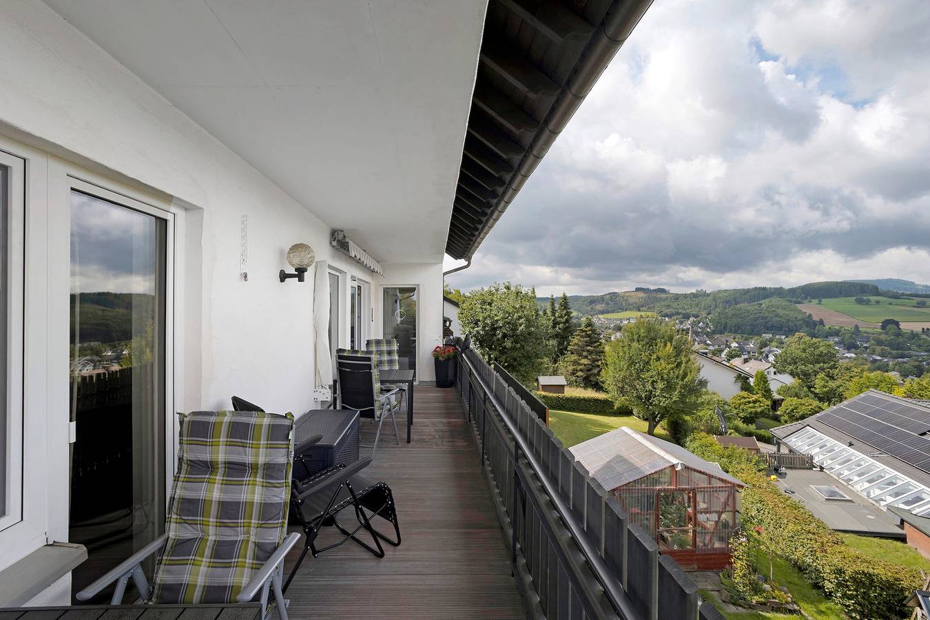 Ganze Wohnung, Ferienwohnung 'Stappert' mit Bergblick, Balkon und Wi-Fi in Eslohe, Hochsauerlandkreis