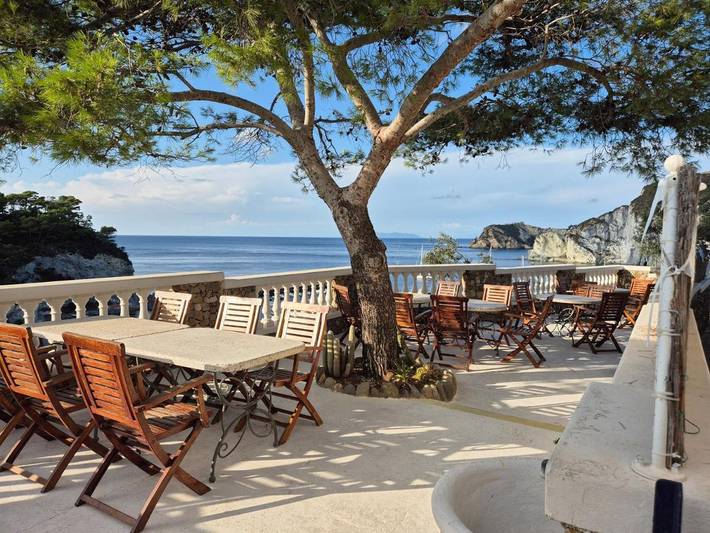 Appartamento vacanze per 2 persone, con Balcone e Idromassaggio nonché Terrazza e Giardino a Ponza