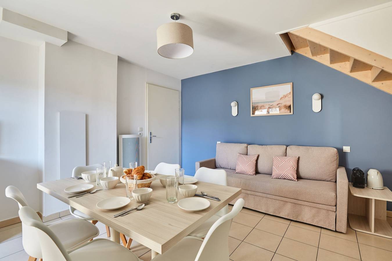 Ganze Wohnung, Ferienwohnung für 6 Personen mit Balkon in Aigues-Mortes, Côte d'Améthyste