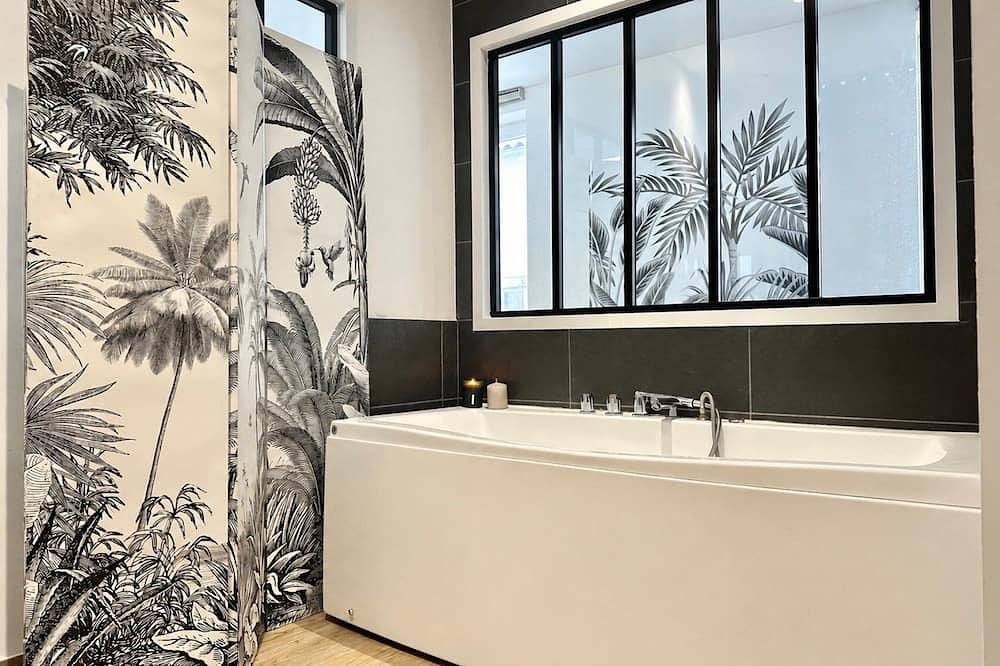 Appartement entier, La parenthèse jungle, calme et balnéo in Le Puy-en-Velay, Haute-Loire