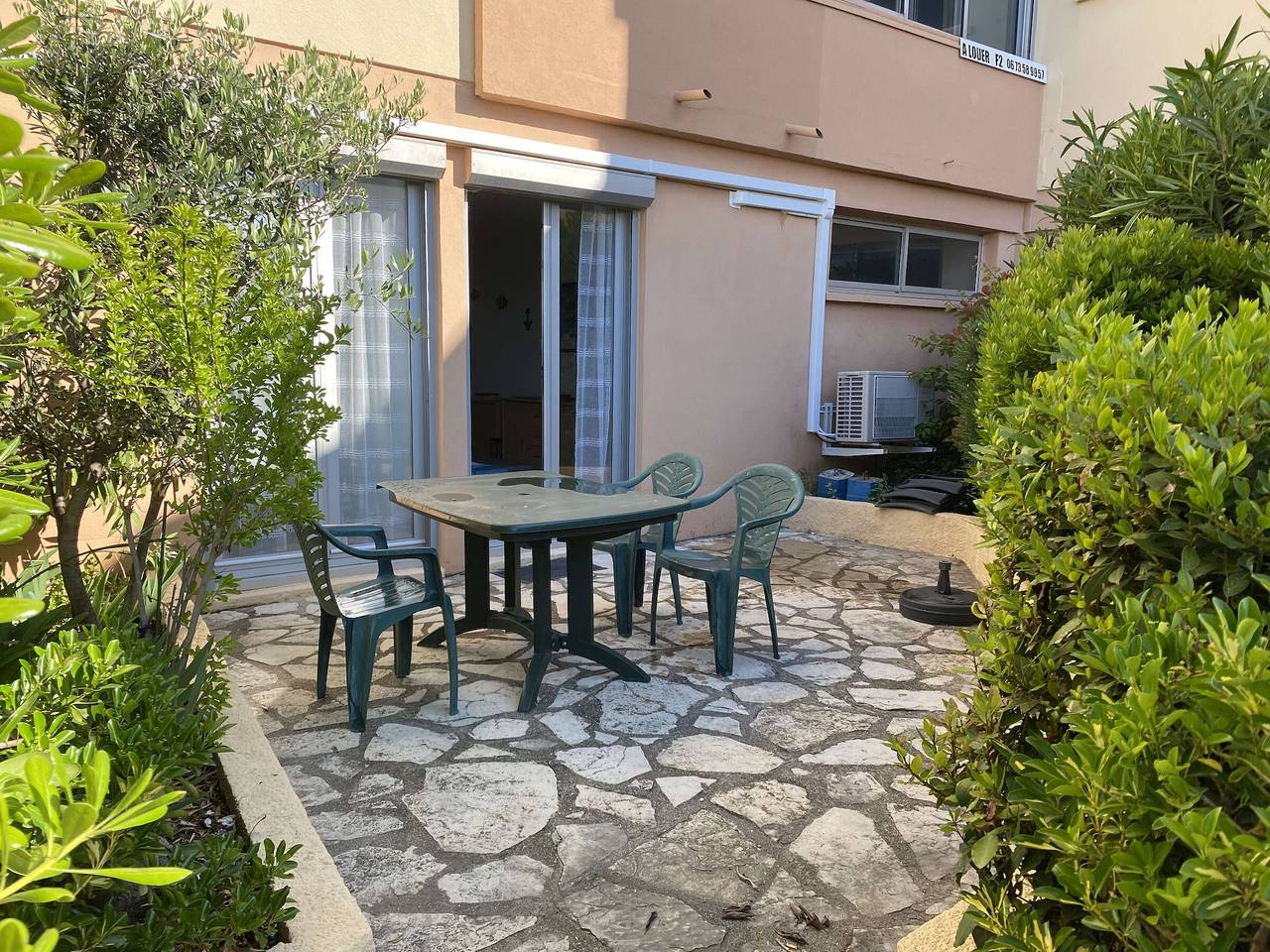 Apartamento entero, Hermoso Apartamento T2 con Terraza Privada, a Pasos del Estanque de Thau y con Wifi in Balaruc-les-Bains, Côte d'Améthyste