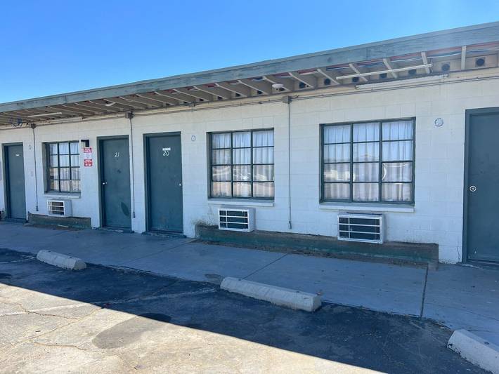 Rosamond, Ca |Volles Bett in Kern County