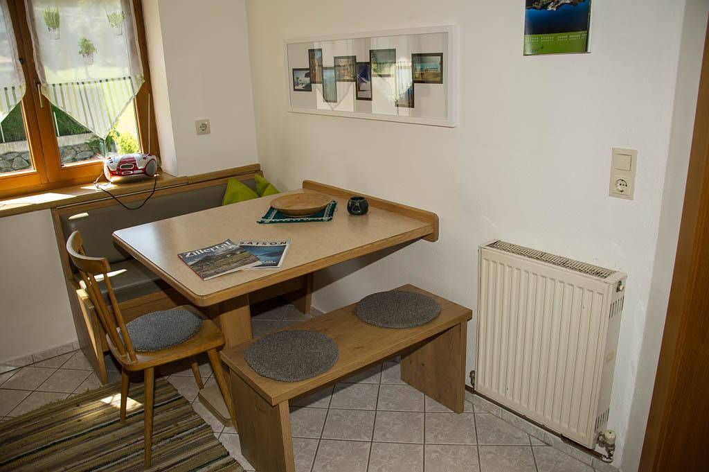 Ganze Ferienwohnung, Wohnung 1. Stock in Ried im Zillertal, Ski-Optimal Hochzillertal