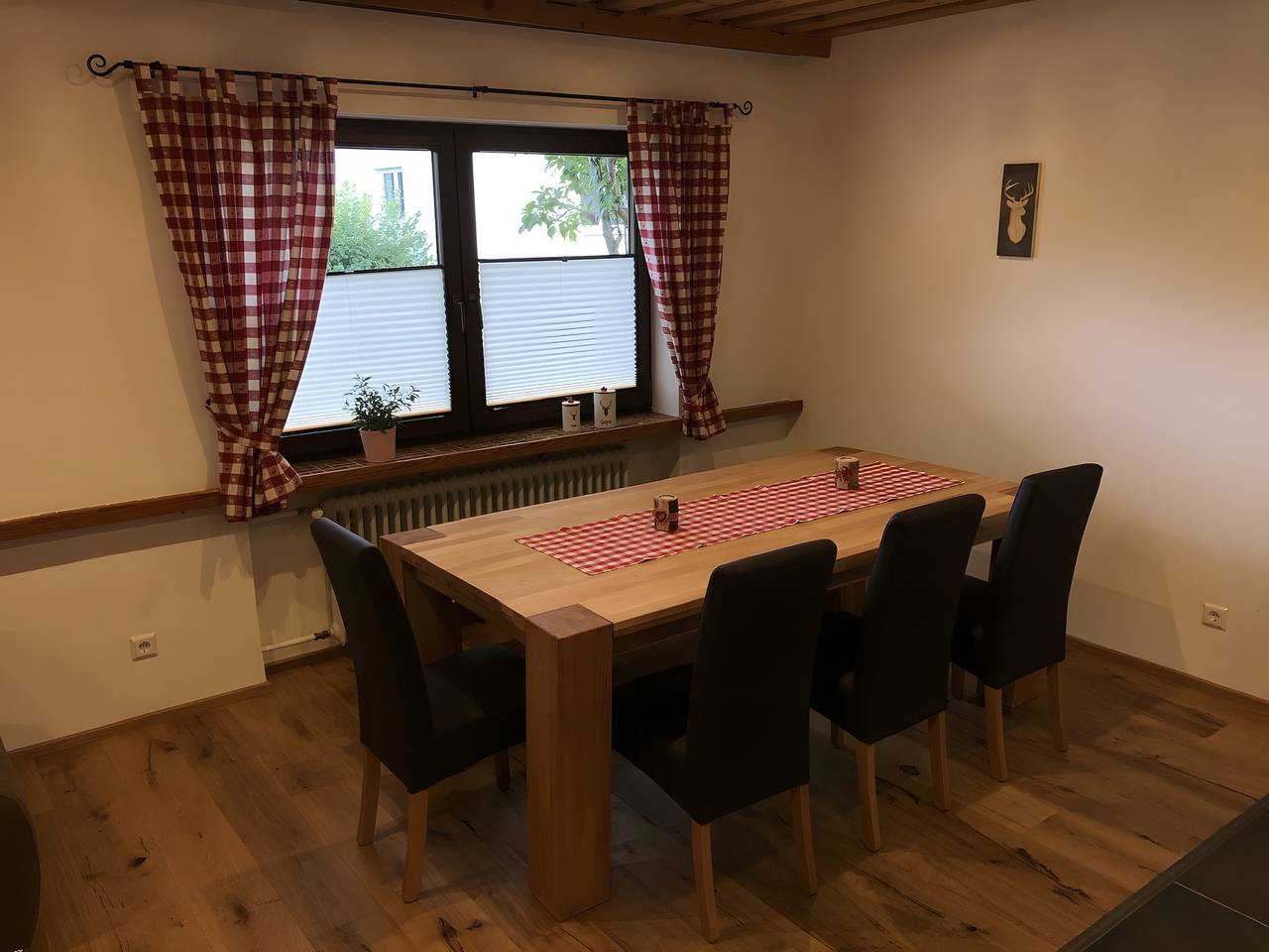 Ganze Wohnung, Ferienwohnung 'Lappach' mit Garten und Wi-Fi in Enzklösterle, Nordschwarzwald